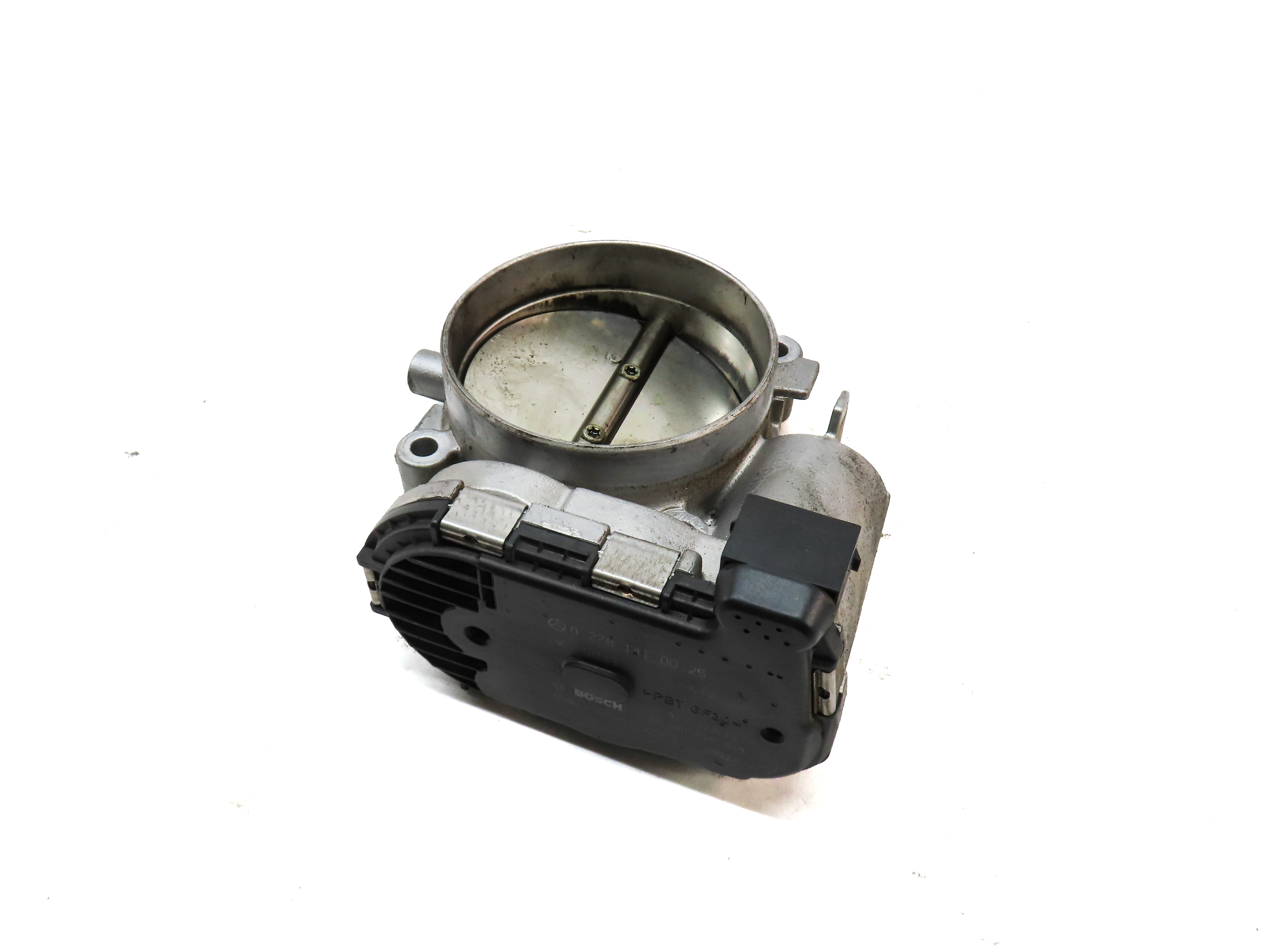11-20 CL CLS E G GL GLE GLS ML S W207 W212 W166 X166 4.6L 5.5L THROTTLE BODY — exact item pictured